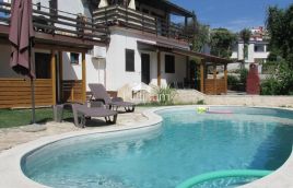SAND BAY, HOUSE WITH POOL, TOP, 50m from the sea