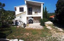 Istria, Marčana Kavran, sells two apartments