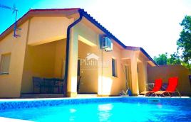 PEROJ ENVIRONMENT BEAUTIFUL DOUBLE HOUSE WITH POOL
