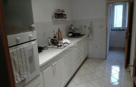 Pula apartment, strict center, pedestrian area, two bedrooms, balcony