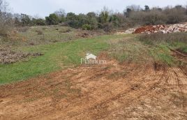 Istra, Šišan agricultural plot 684 m2 for sale