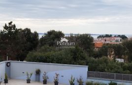 Istra, Barbariga stanovanje z bazenom in pogledom na morje