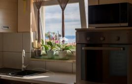 Istria, Ližnjan appartamento con bellissima vista sul mare