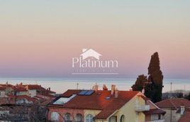 Istra, Fažana stanovanje v drugem nadstropju s pogledom na morje in Brione