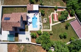 Beautiful Villa in Svetvinčent, Savicent , Istria - 294m2 with pool and garden, p